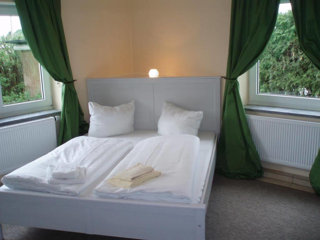 Airport Hostel Hallbergmoos Zewnętrze zdjęcie